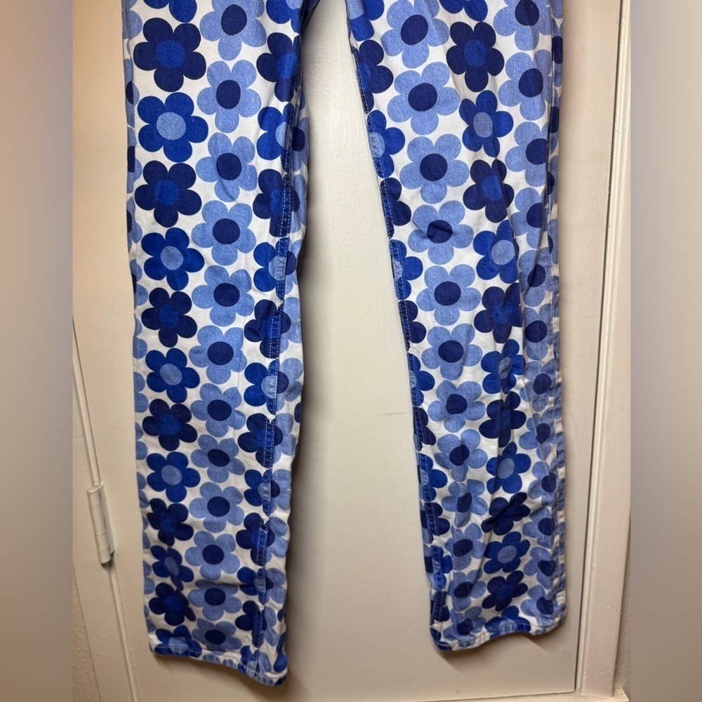 Zara Women’s Floral Blue White High Rise Straight Leg Button Fly Cotton Jeans 2 - Picture 6 of 13
